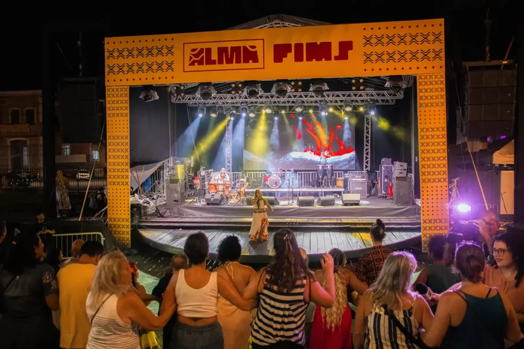 Conferência Latinoamericana da FIMS em Foz do Iguaçu