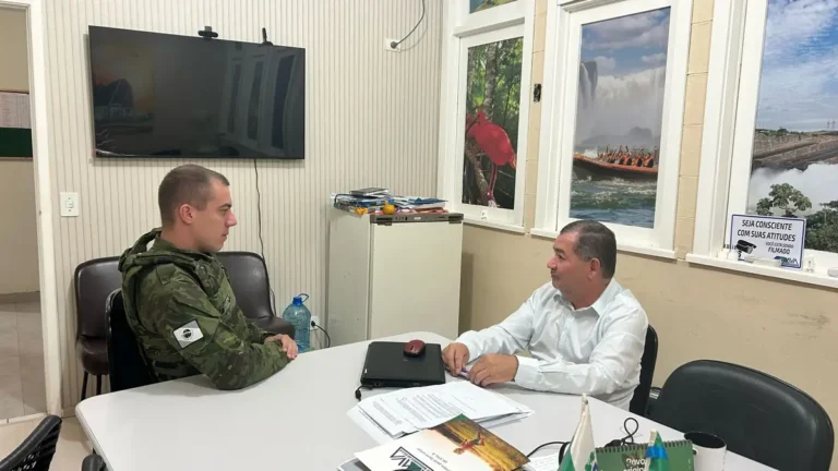 Capitão Jeremias BPFron visita AMVA em Foz do Iguaçu
