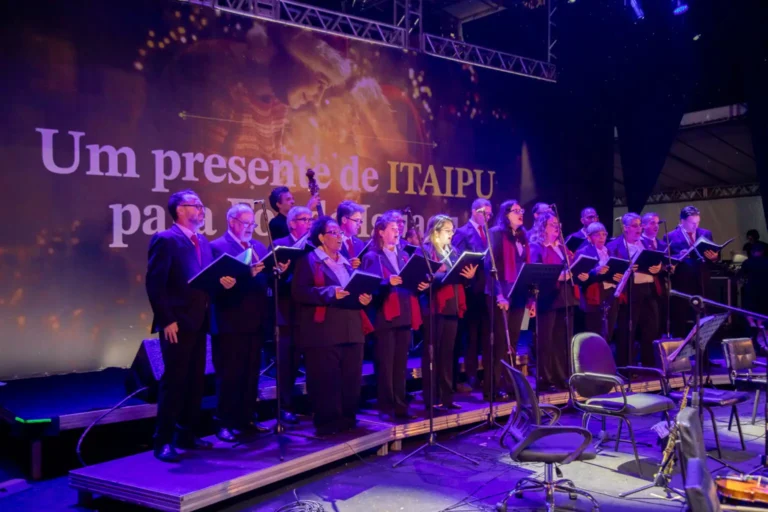 Coral da Itaipu no Natal do Gramadão