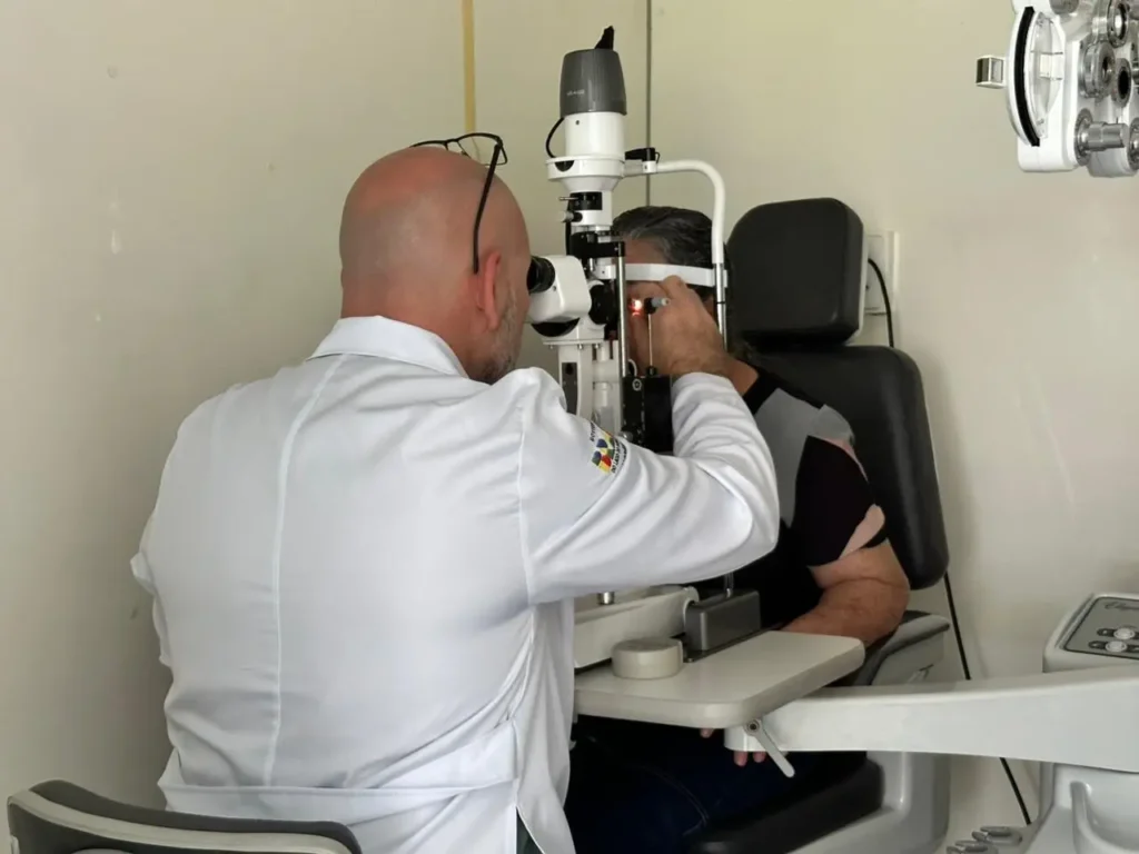 Carreta Oftalmológica em Foz do Iguaçu