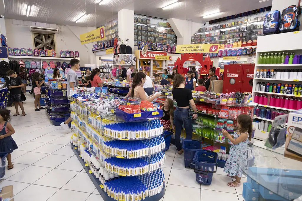 Cartão Material Escolar 2026 em Foz do Iguaçu