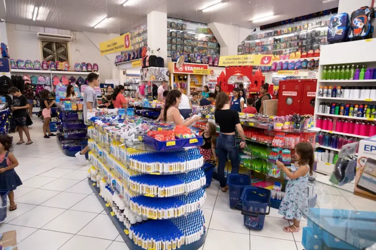 Cartão Material Escolar em Foz do Iguaçu