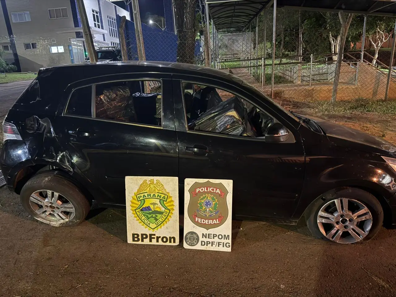 apreensão de cigarros contrabandeados em Foz do Iguaçu