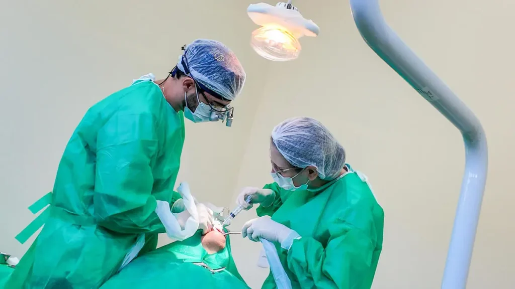 Implantes dentários em Foz do Iguaçu