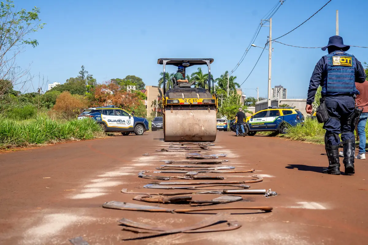 Operação Randandã destrói escapamentos irregulares em Foz do Iguaçu