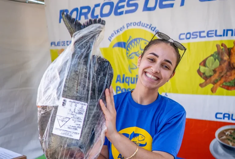 19ª Feira do Peixe supera expectativas em Foz do Iguaçu