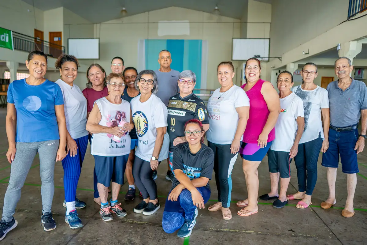Grupo de pilates para terceira idade no Porto Meira