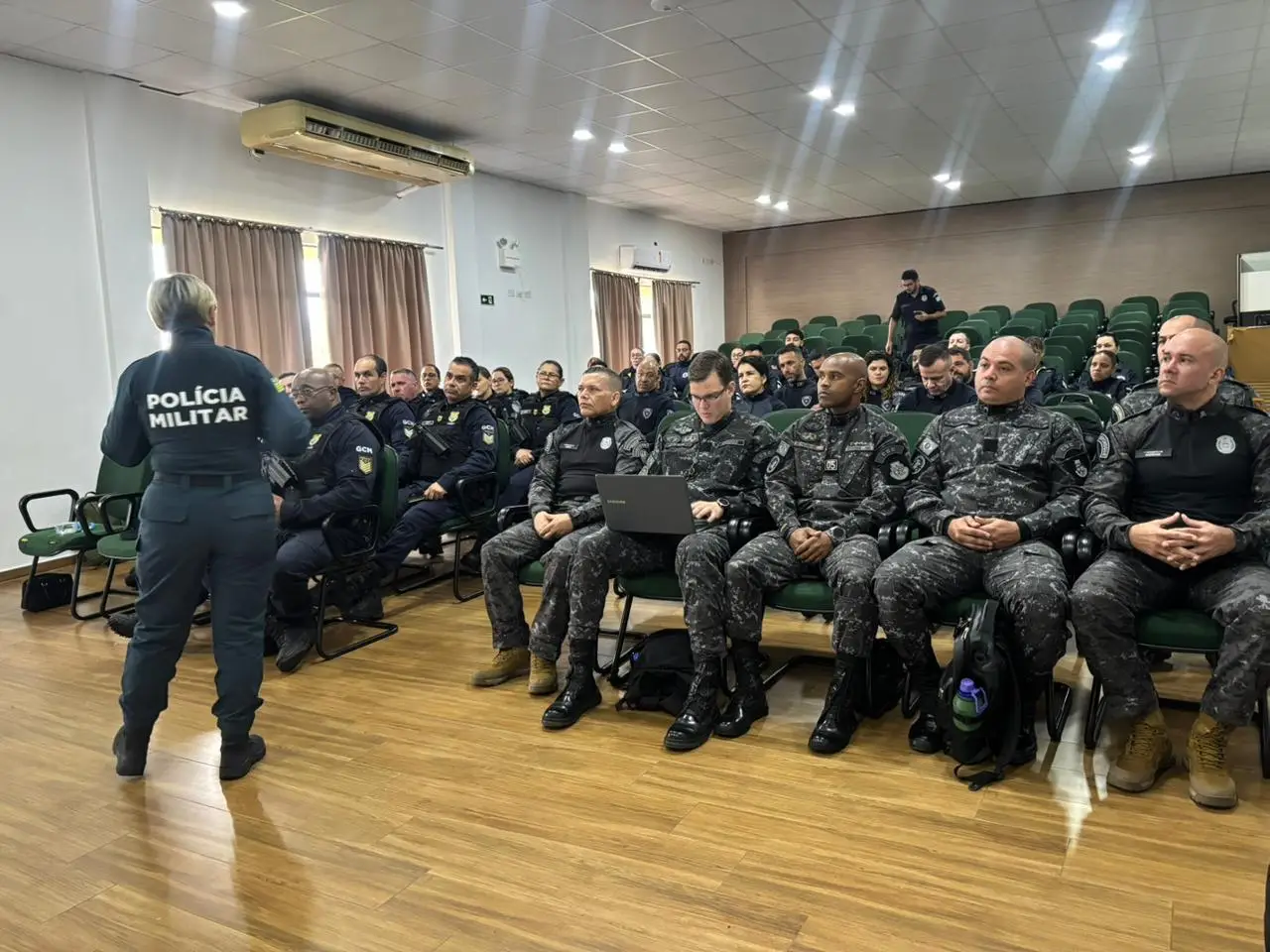 Capacitação nacional para guardas municipais em Foz do Iguaçu