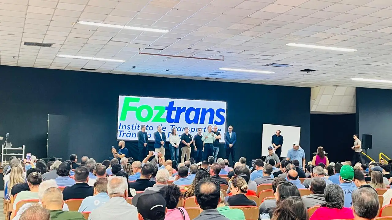 Foztrans realiza redistribuição de taxistas em Foz do Iguaçu