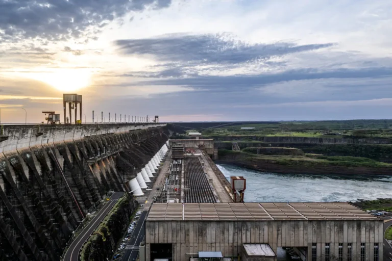 Novos integrantes do Conselho de Administração da Itaipu