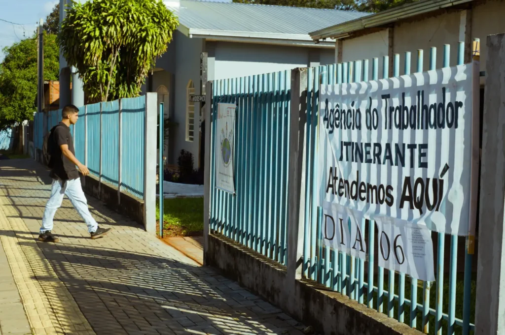 Mutirão de empregos em Três Lagoas Foz do Iguaçu