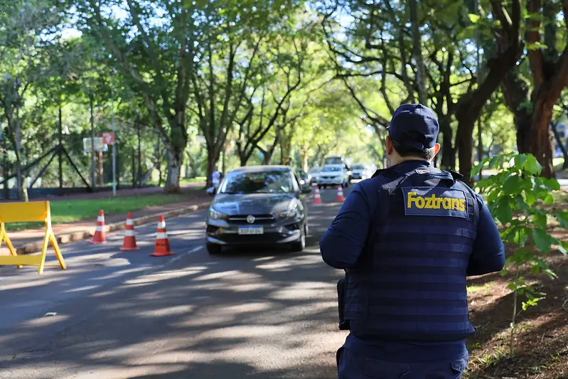 Ferramenta on-line do Foztrans permite consultar débitos de veículos estrangeiros