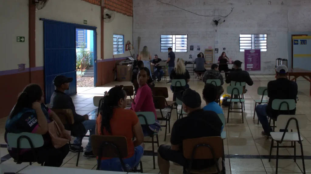 Mutirão de empregos oferta 150 vagas para frigorífico em Três Lagoas